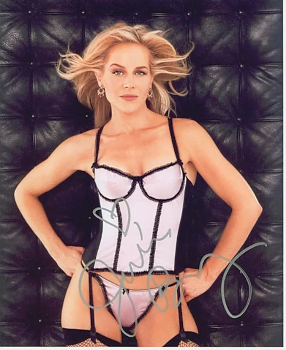 Julie Benz autograph