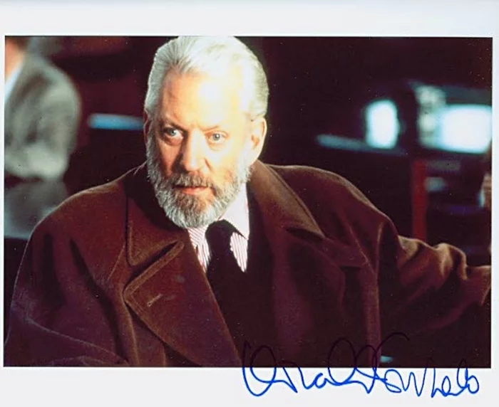 Donald Sutherland autograph
