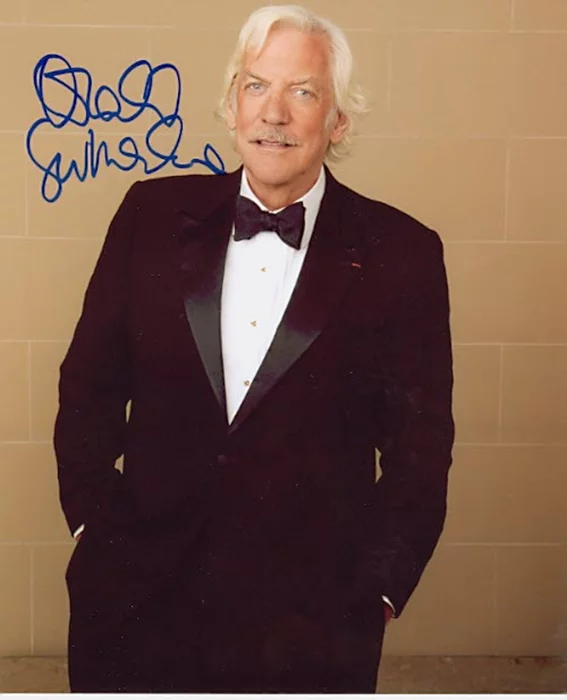Donald Sutherland autograph