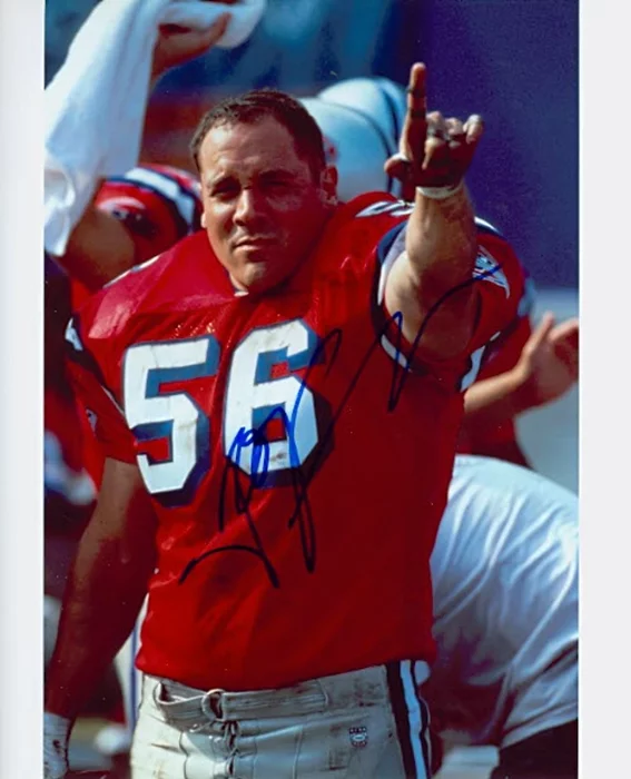 Jon Favreau autograph