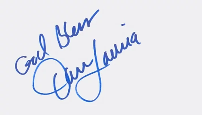 Dan Lauria autograph