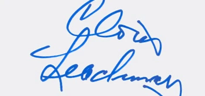 Cloris Leachman autograph