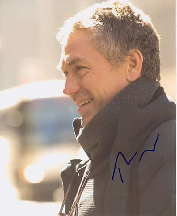 Tony Gilroy autograph