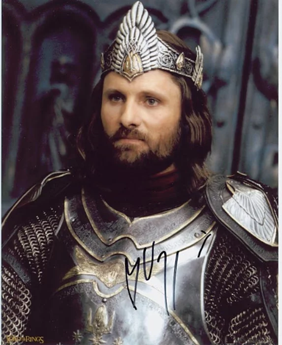 Viggo Mortensen autograph