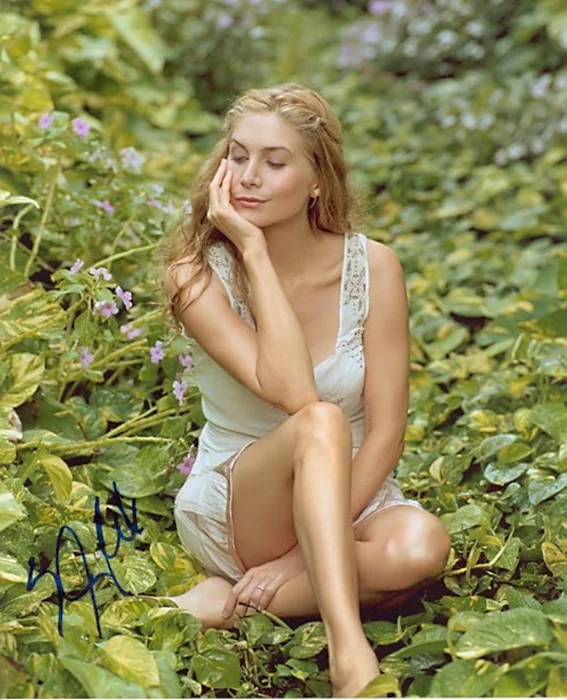 Elizabeth Mitchell autograph