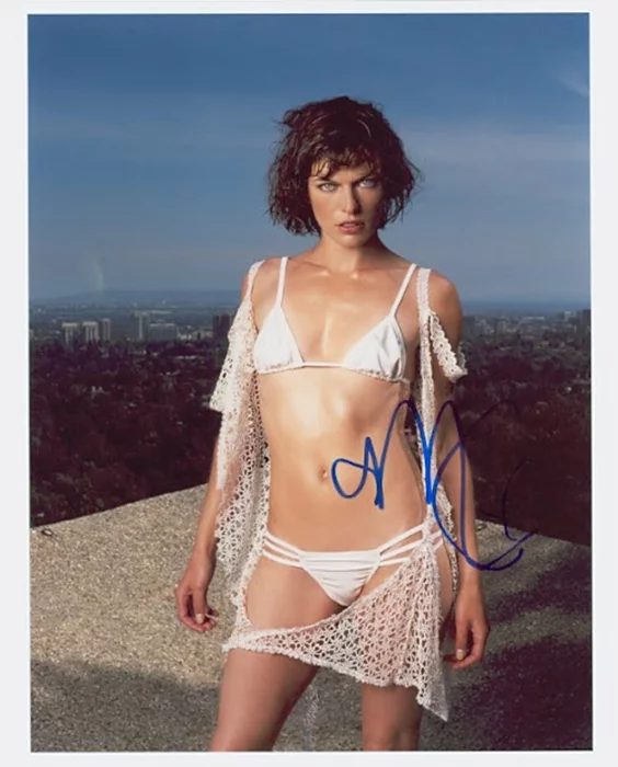 Milla Jovovich autograph