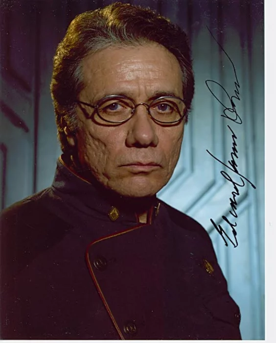 Edward James Olmos autograph