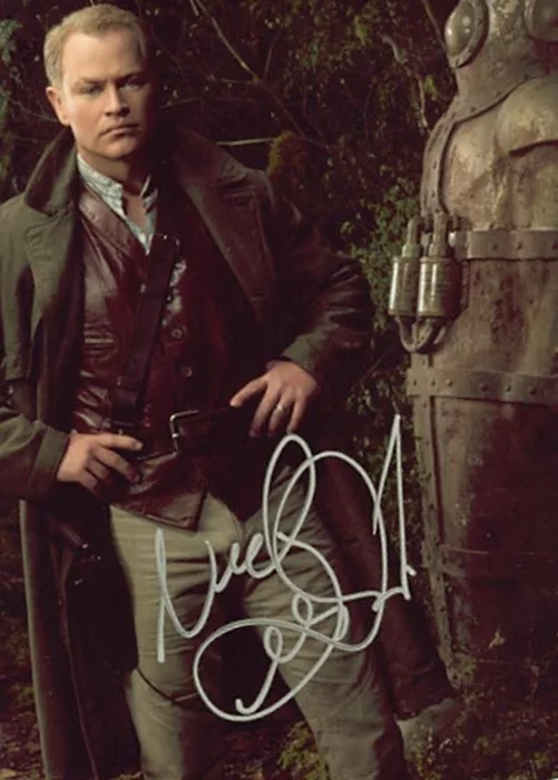 Neal McDonough autograph
