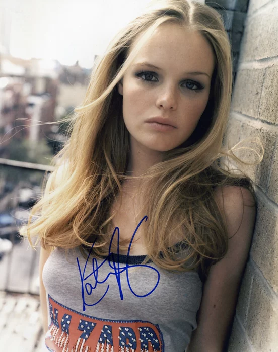 Kate Bosworth autograph