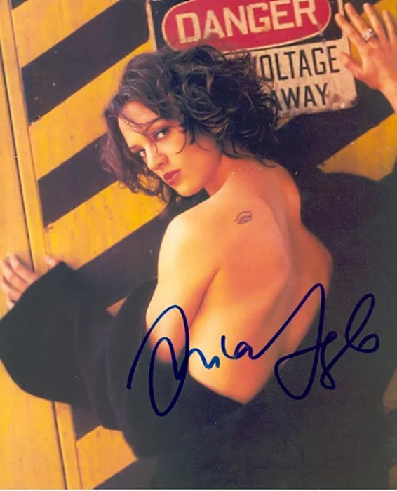 Asia Argento autograph