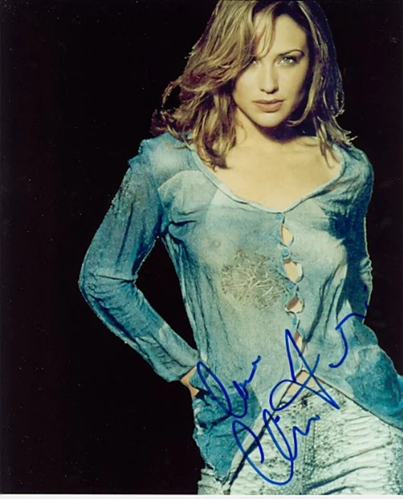 Claire Forlani autograph