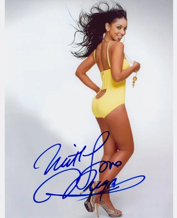 Mya autograph