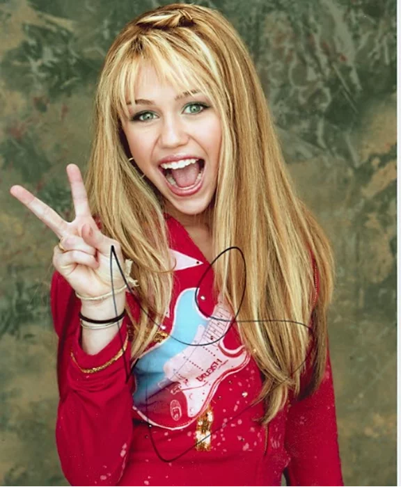 Miley Cyrus autograph