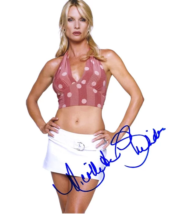 Nicollette Sheridan autograph