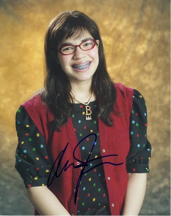 America Ferrera autograph