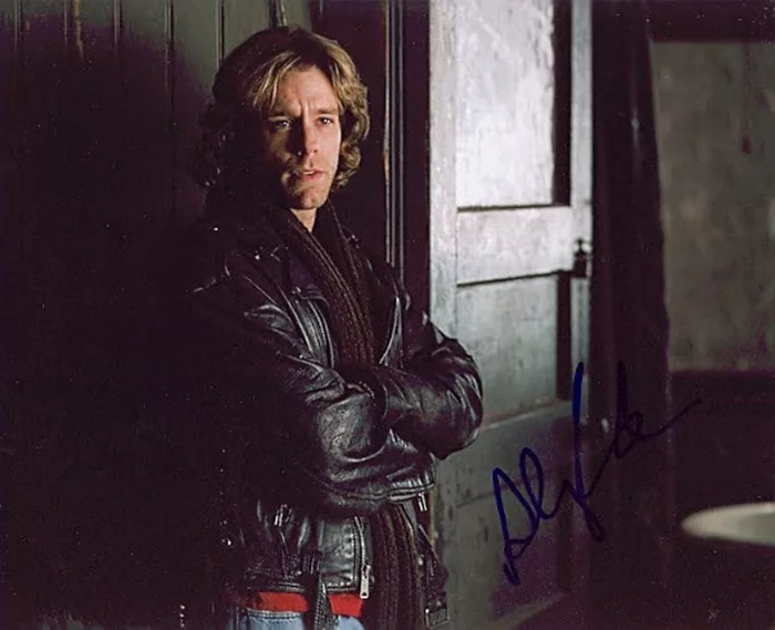 Adam Pascal autograph