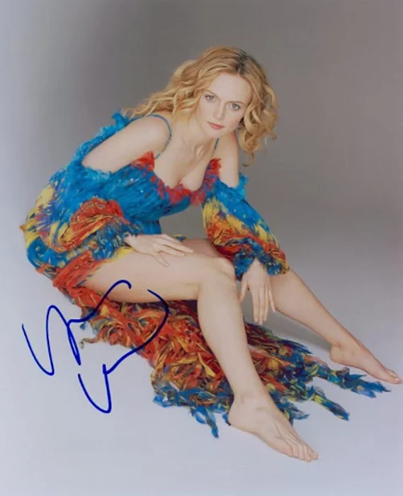 Heather Graham autograph