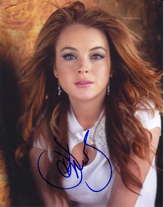Lindsay Lohan autograph