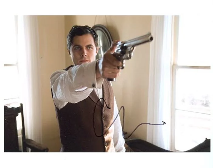 Casey Affleck autograph