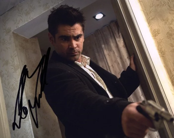 Colin Farrell autograph