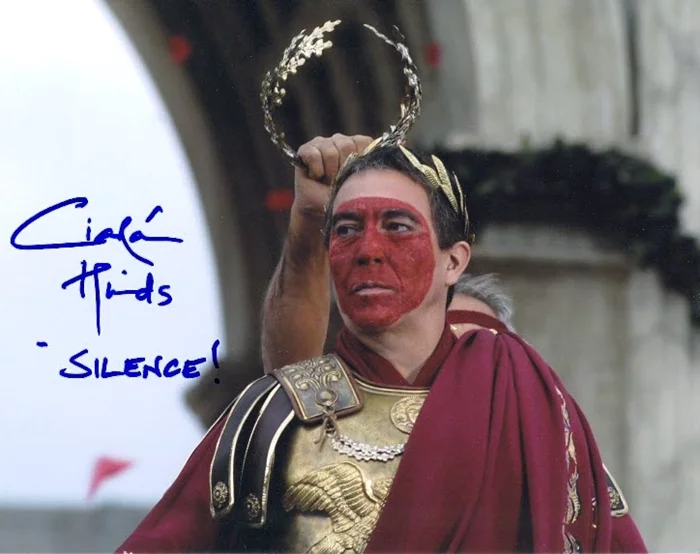 Ciaran Hinds autograph