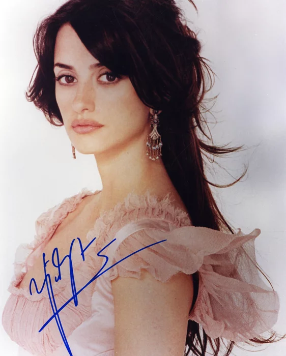 Penelope Cruz autograph