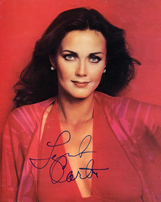 Lynda Carter autograph