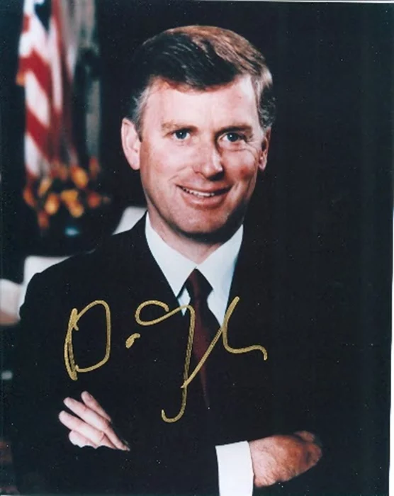 Dan Quayle autograph
