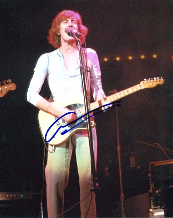 Graham Nash autograph