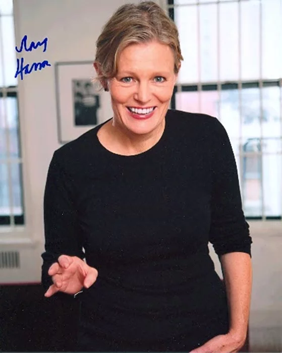 Mary Harron autograph