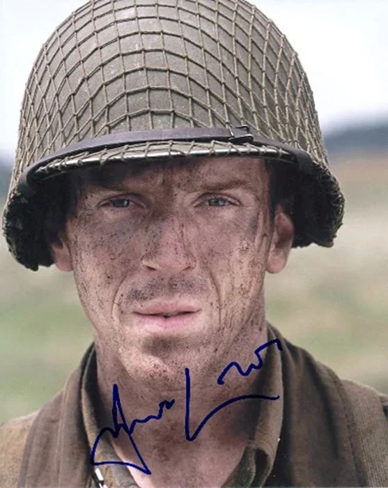Damian Lewis autograph