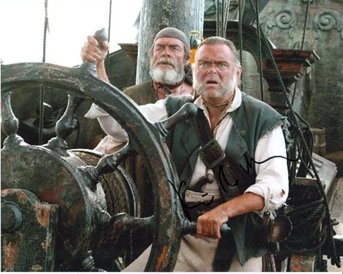 Kevin McNally autograph