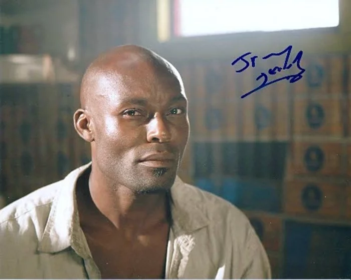 Jimmy Jean-Louis autograph