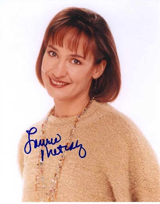 Laurie Metcalf autograph