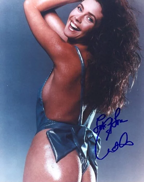 Carol Alt autograph