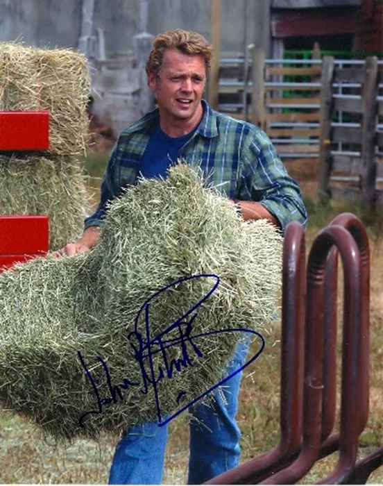 John Schneider autograph