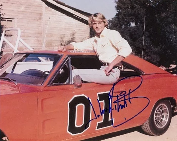 John Schneider autograph