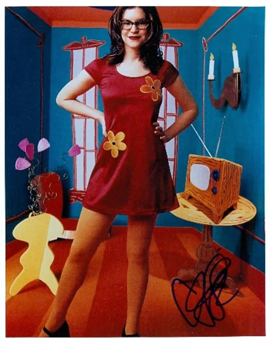 Lisa Loeb autograph