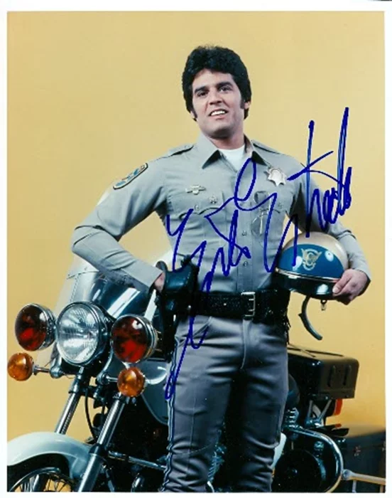 Erik Estrada autograph