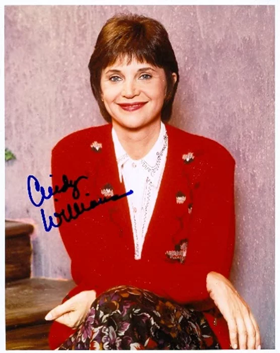 Cindy Williams autograph