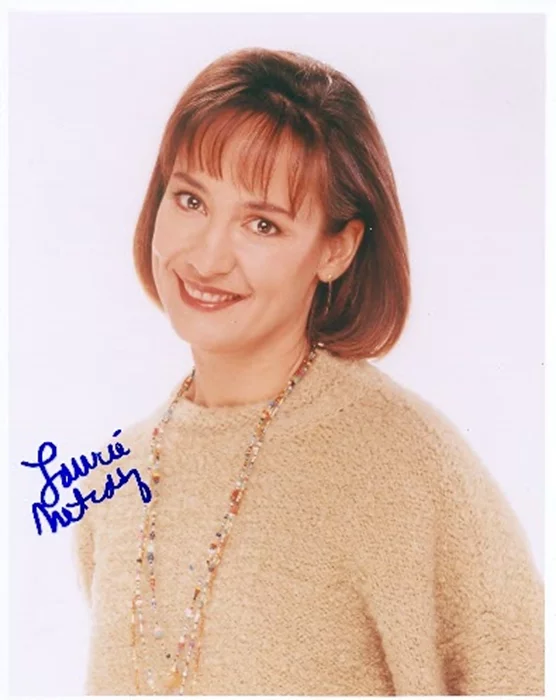 Laurie Metcalf autograph