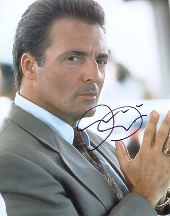 Armand Assante autograph