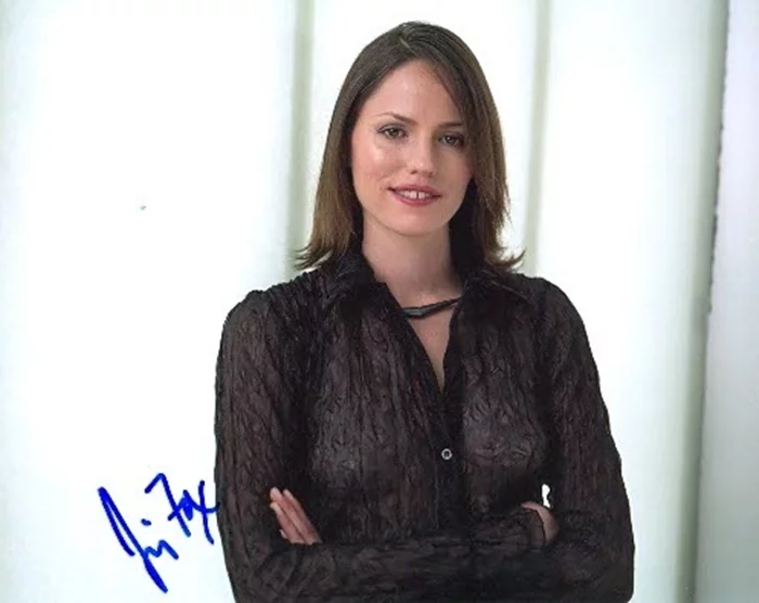 Jorja Fox autograph