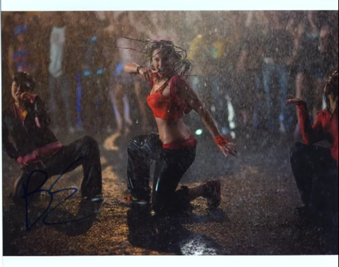 Briana Evigan autograph