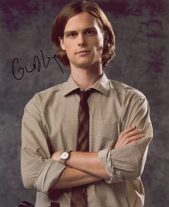 Matthew Gray Gubler autograph