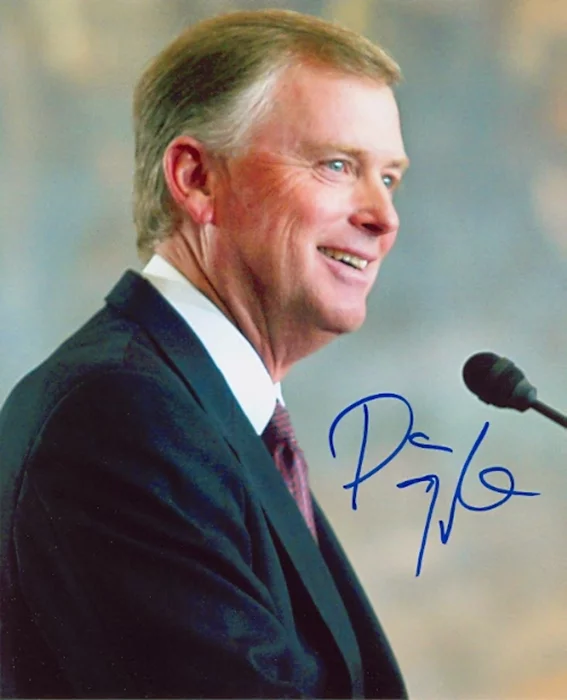 Dan Quayle autograph