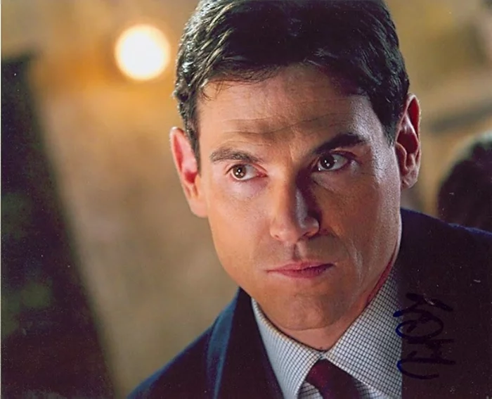 Billy Crudup autograph