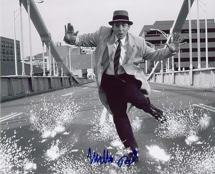 Matthew Broderick autograph