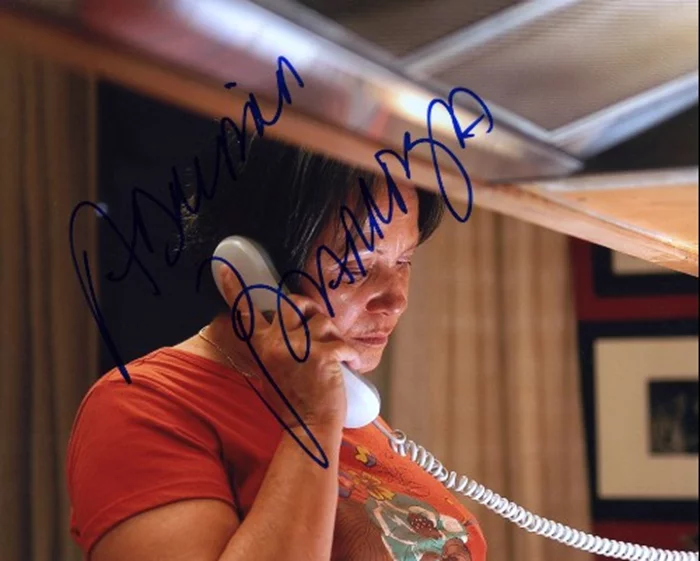 Adriana Barraza autograph