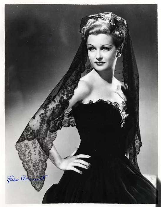 Joan Bennett autograph